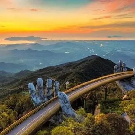 Golden Bridge Ba Na Hills Vietnam